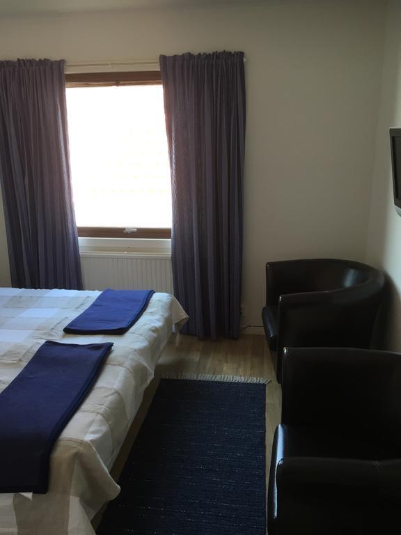 Hotell Fisketangen Kungshamn Quarto foto