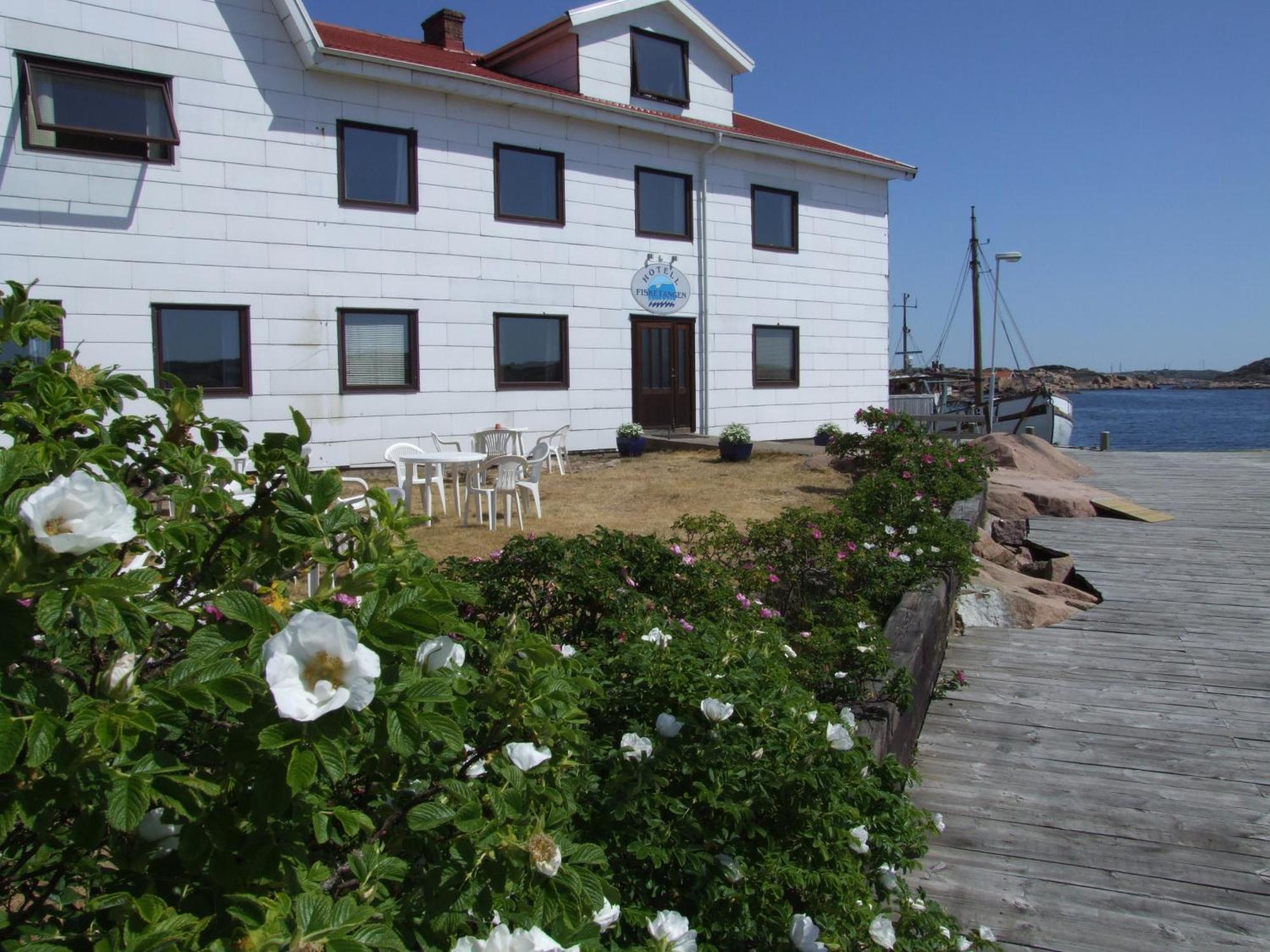 Hotell Fisketangen Kungshamn Exterior foto